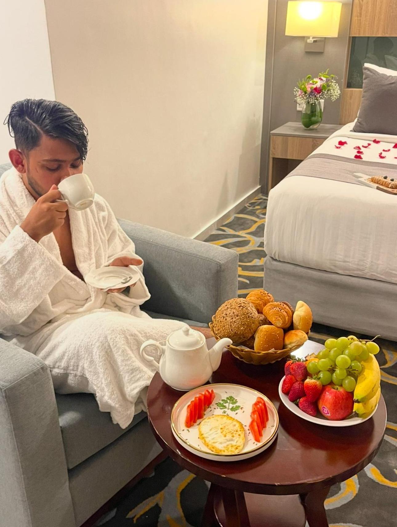 Laten Suites Prince Sultan 吉达 外观 照片